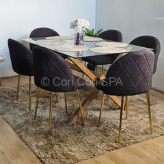 CORI CORI - Comedor Medlock Vidrio 140x90 + 6 Sillas Luxury Gold Negro