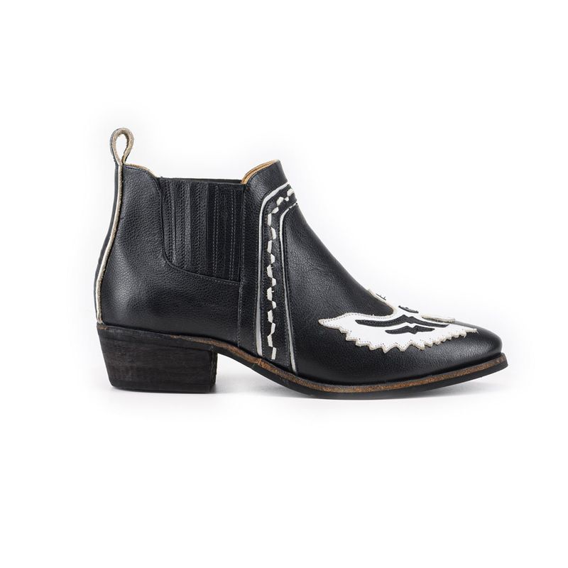 VANESSA GIL - BOTIN DE CUERO MILENA NEGRO