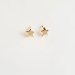 JOYAS VALDES GARCIA - Aros estrella chica baño oro