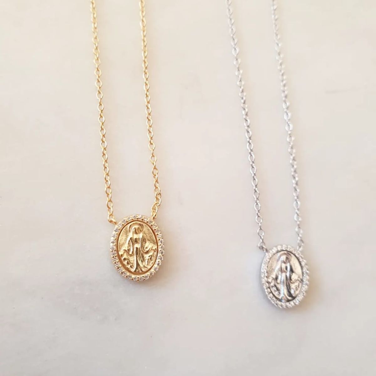 JOYAS VALDES GARCIA - Collar con medalla Virgen de los Rayos