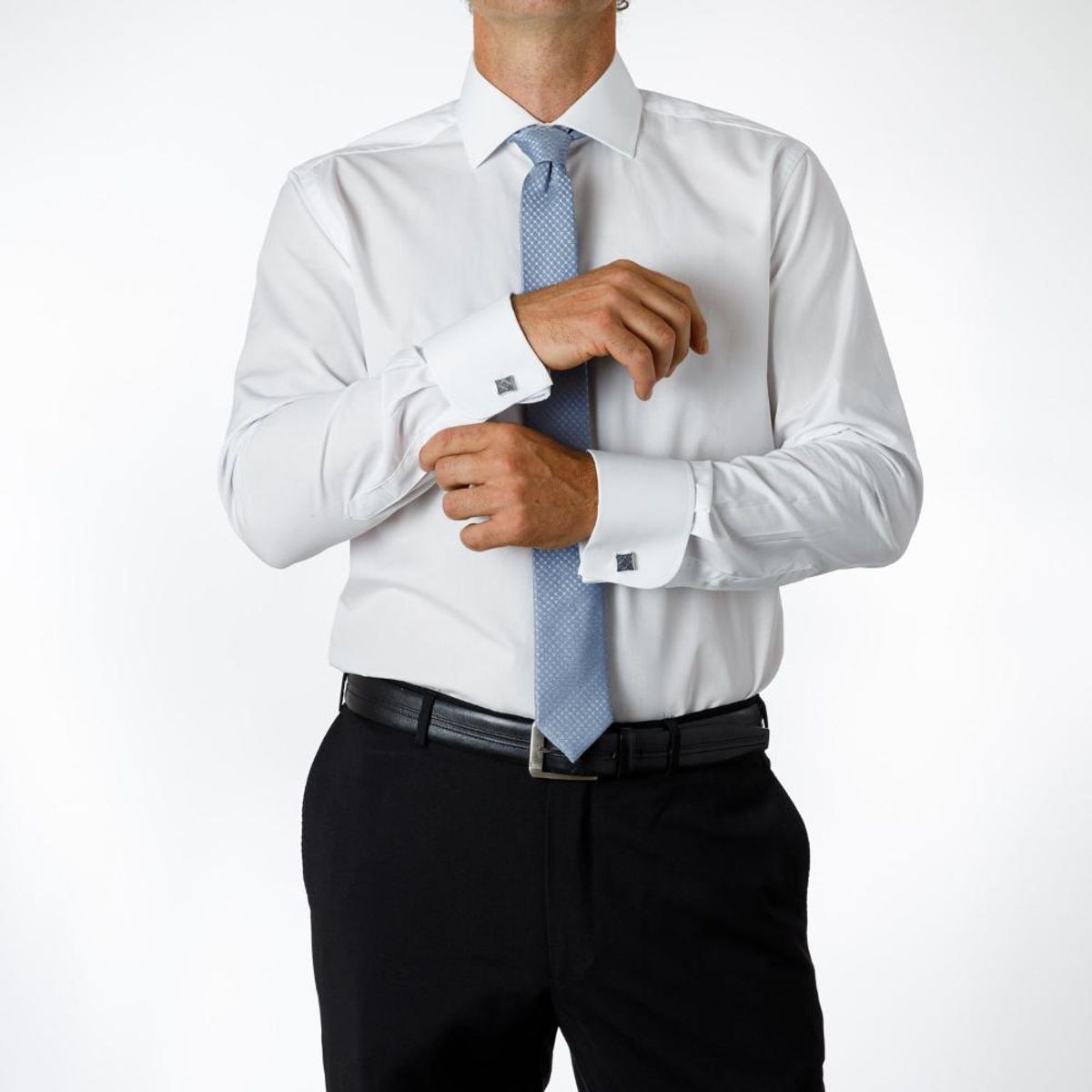 VANDINE - Camisa Etiqueta Negra Blanca Lisa Con Puño Para Colleras VANDINE