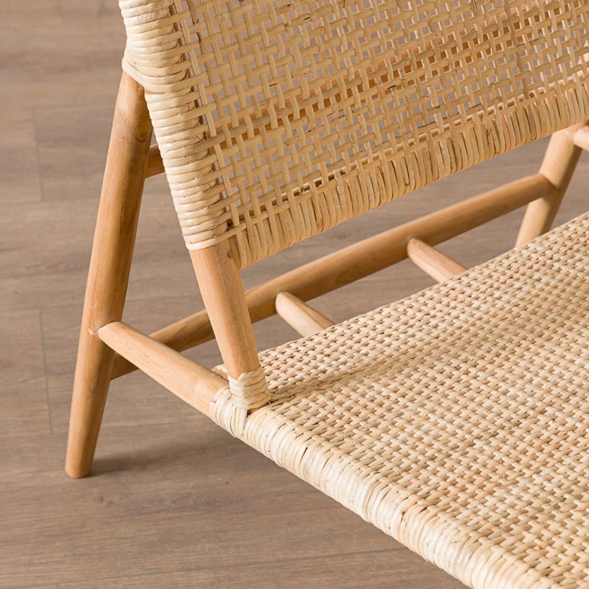 AMOBLE - Poltrona Maine R Amoblé