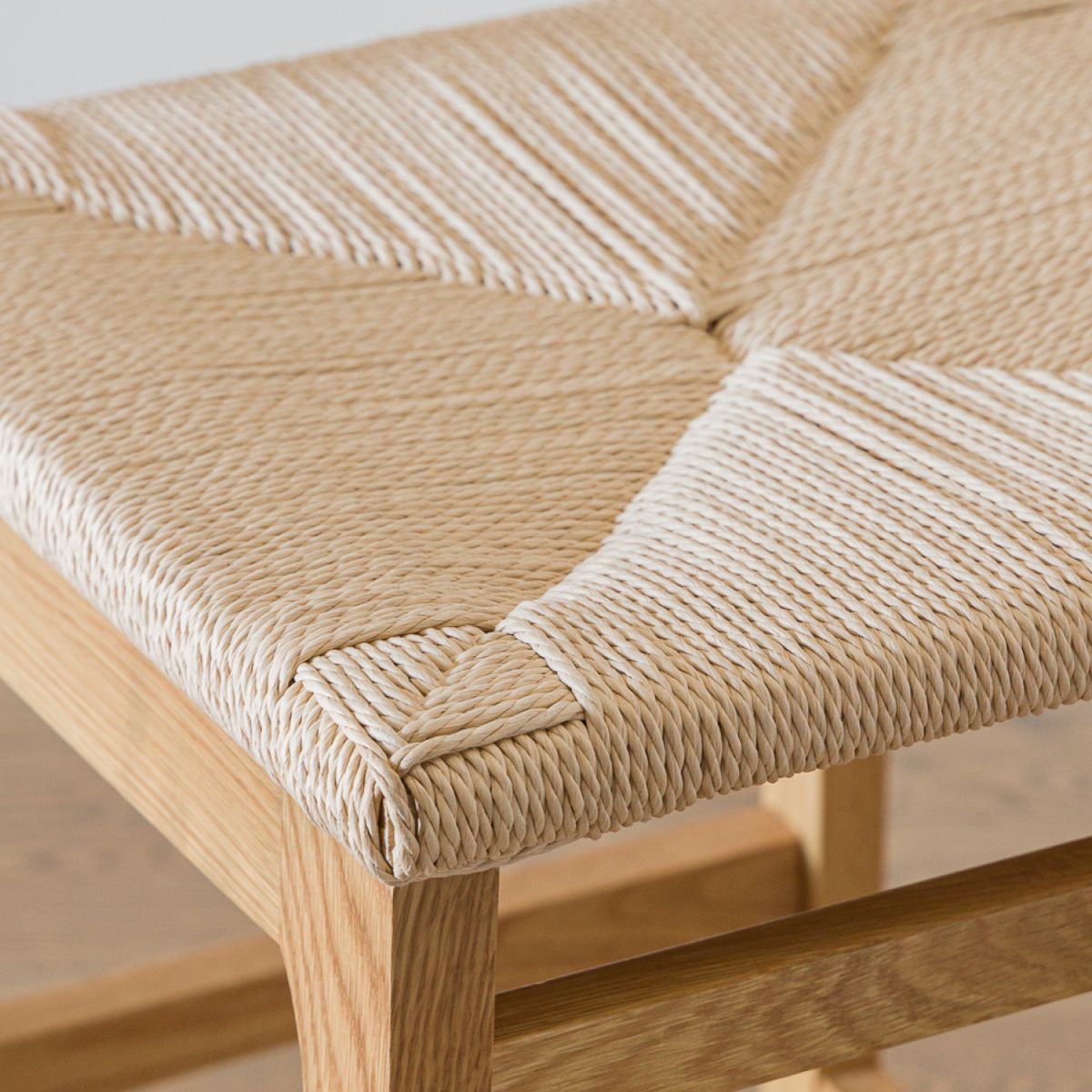 AMOBLE - Taburete Borobud Bajo Amoblé