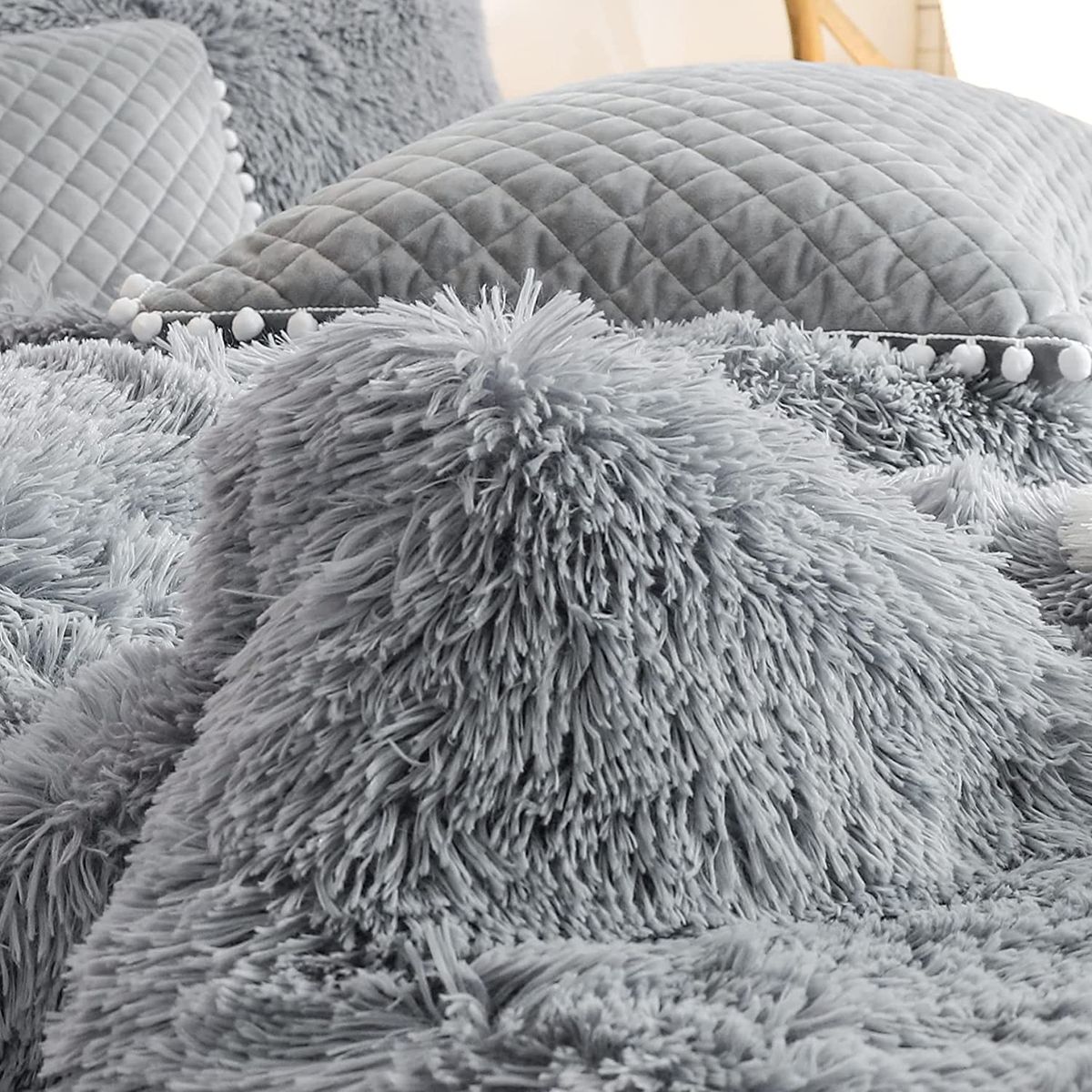 DIANA - COBERTOR  GRIS KING GRANDE 240X260 PELUDO CON CHIPORRO