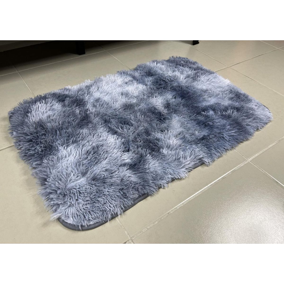 GENERICO - Alfombra Baja De Cama Peluda 100% Poliester 50x80cm Gris Jaspeado