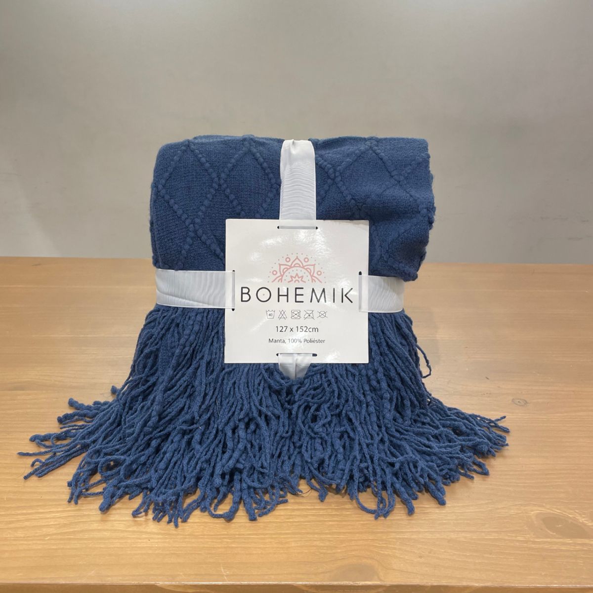 BOHEMIK - Manta Rustic Blue diseño texturizado