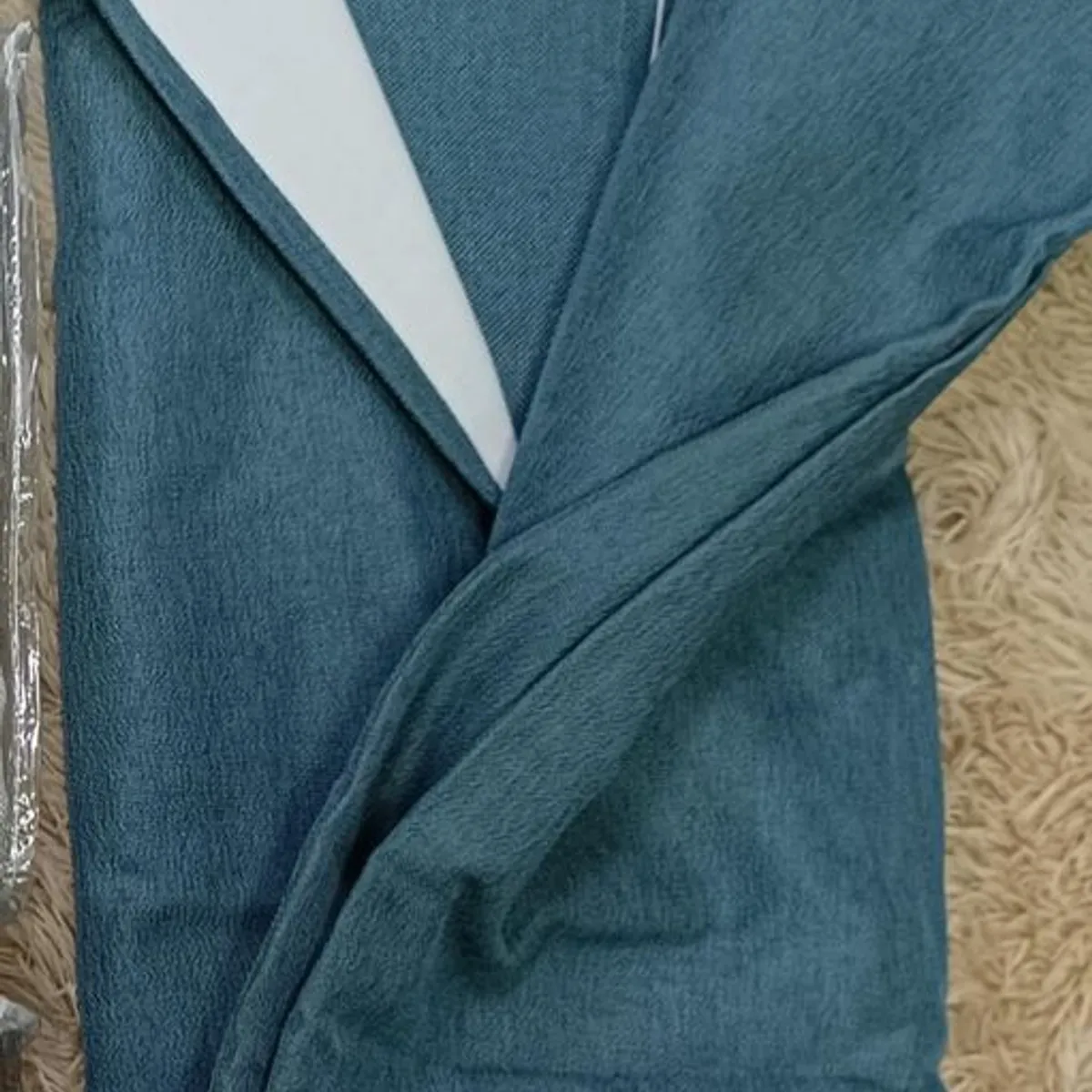 DIANA - cortina AZUL PETROLEO 100% black out goma blanca con argolla  2 paños