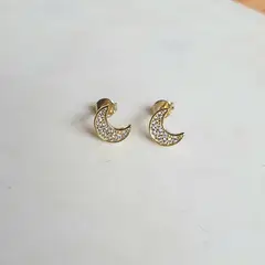 JOYAS VALDES GARCIA - Aros luna con circones baño oro