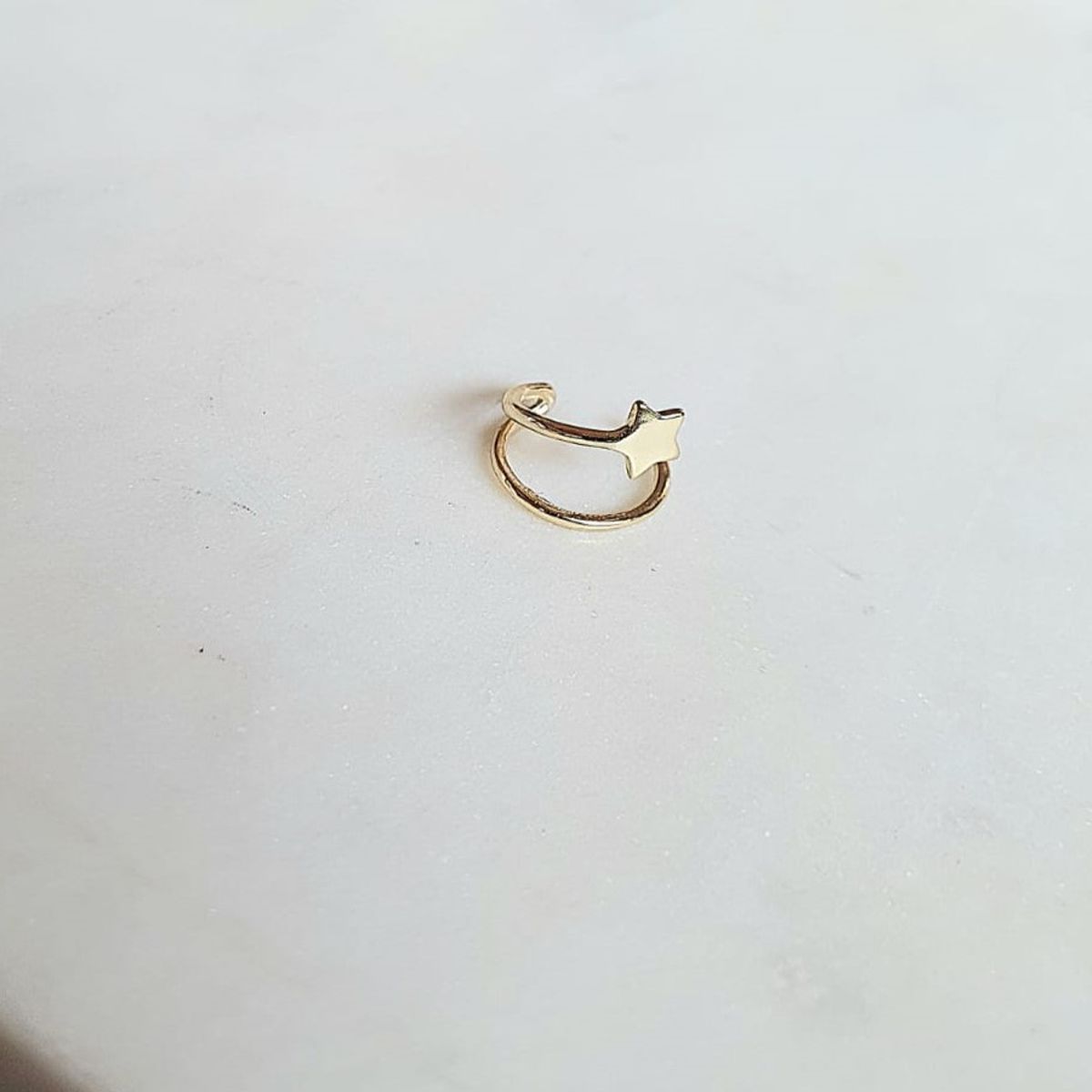 JOYAS VALDES GARCIA - Aro cuff con estrella