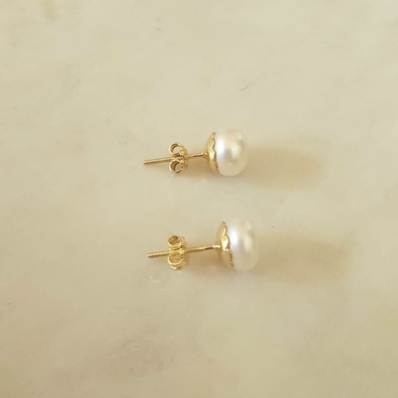 JOYAS VALDES GARCIA - Aros de perla de rio cultivada 9mm Oro 18K Tornillo seguro