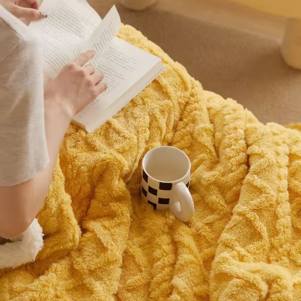 BOHEMIK - Manta Jacquard Sherpa Amarilla