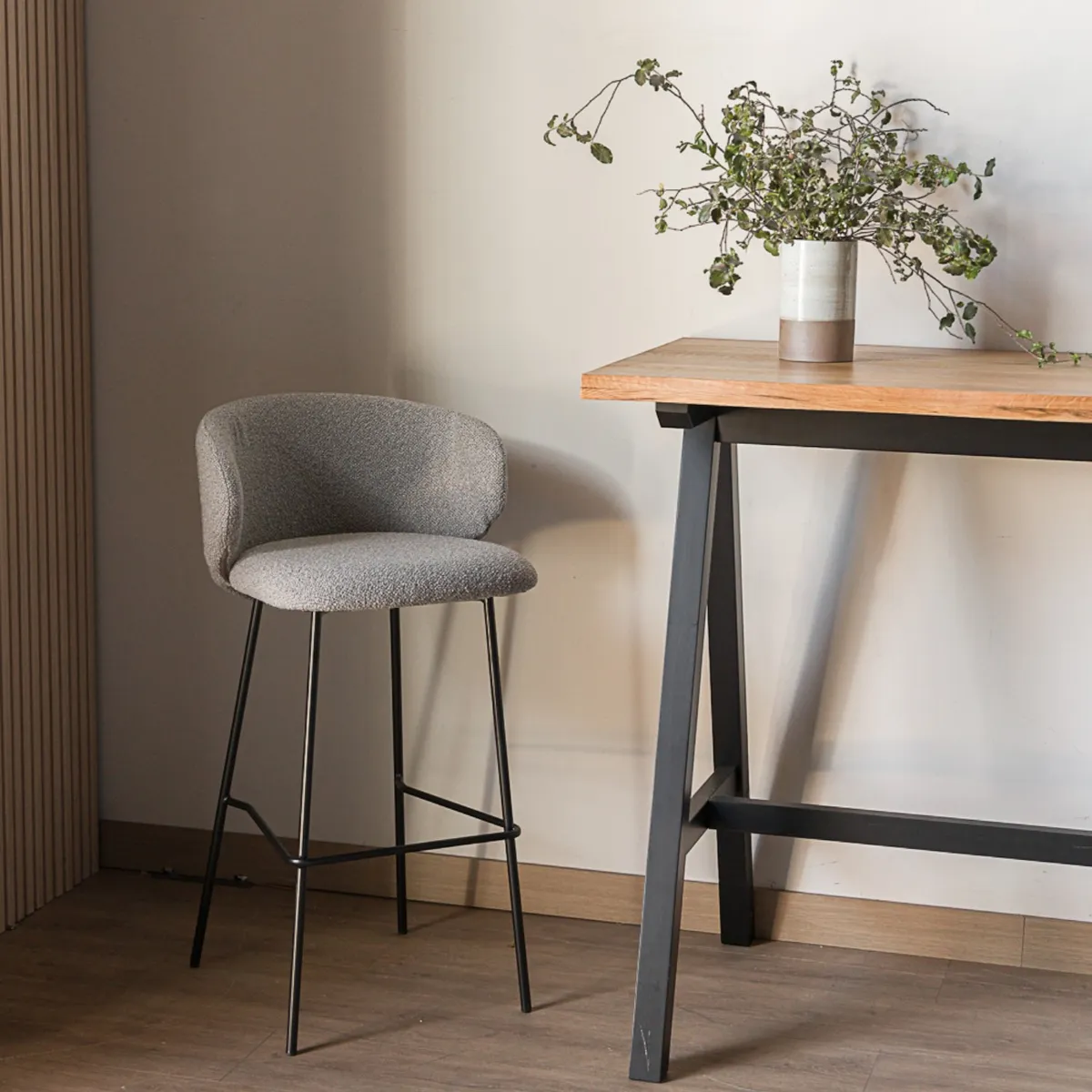 AMOBLE - Taburete Olivera Amoblé