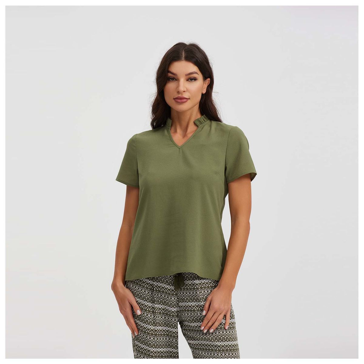 FASHION'S PARK - Blusa Mujer Doble Capa Espalda Verde Musgo Fashion's Park