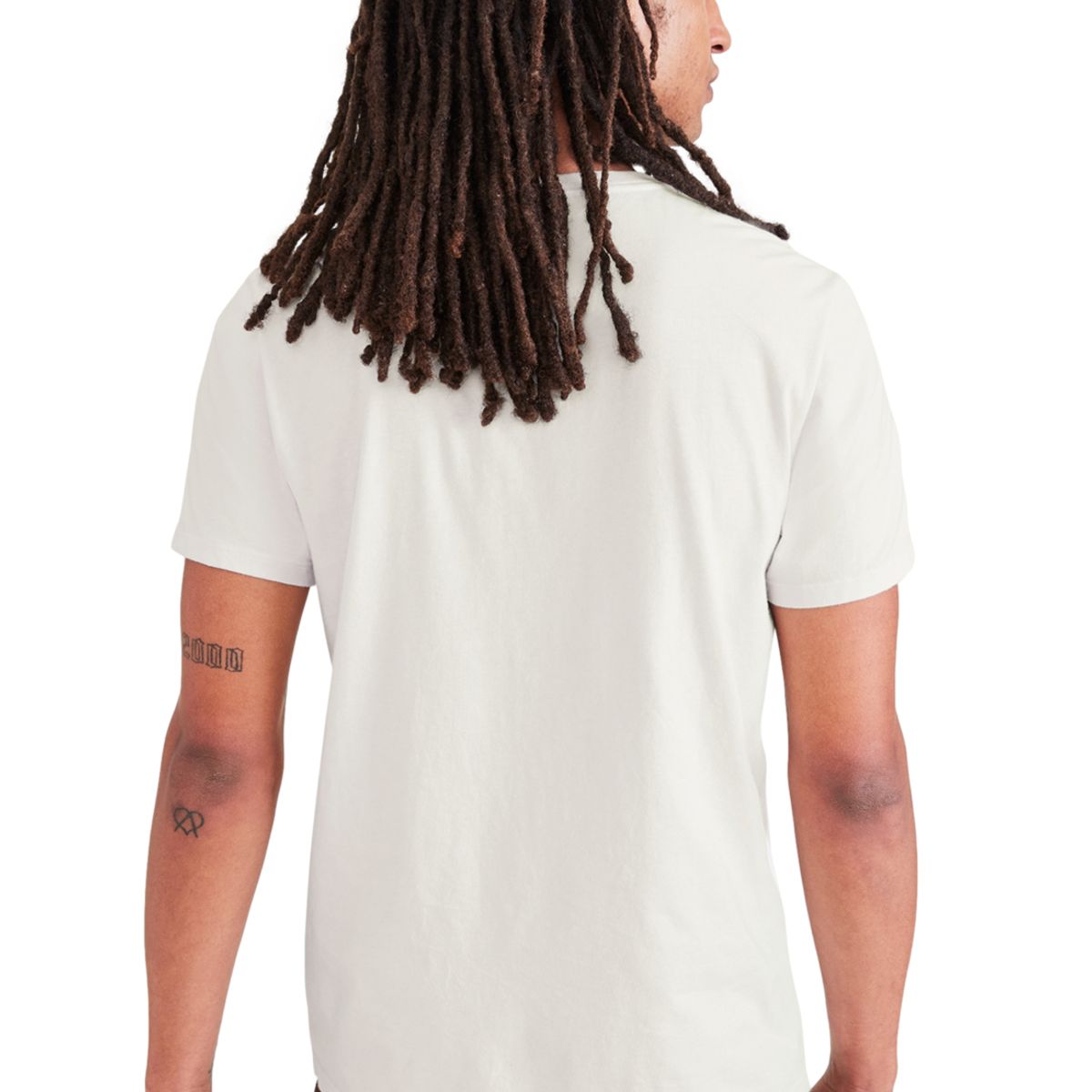 DOCKERS - Polera Hombre Graphic Tee Slim Fit Blanca Logo Dockers