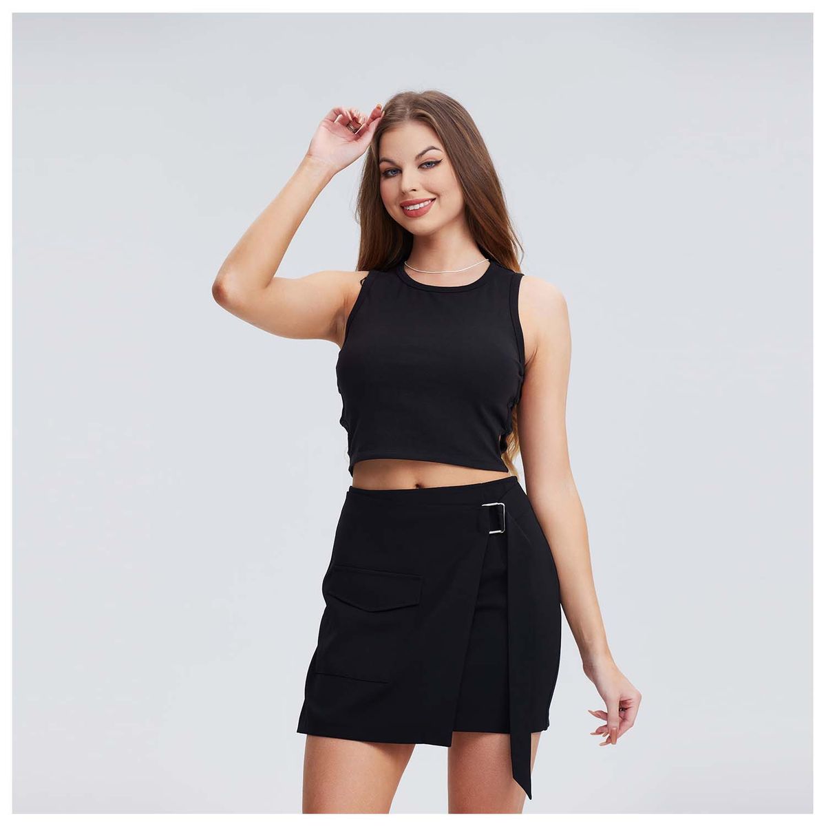 FASHION'S PARK - Polera Mujer Cut Out Costado Negro Fashion's Park