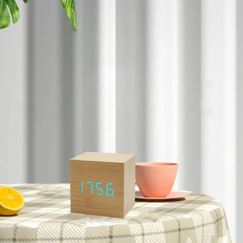 IRM - Reloj Digital Despertador De Madera Verde