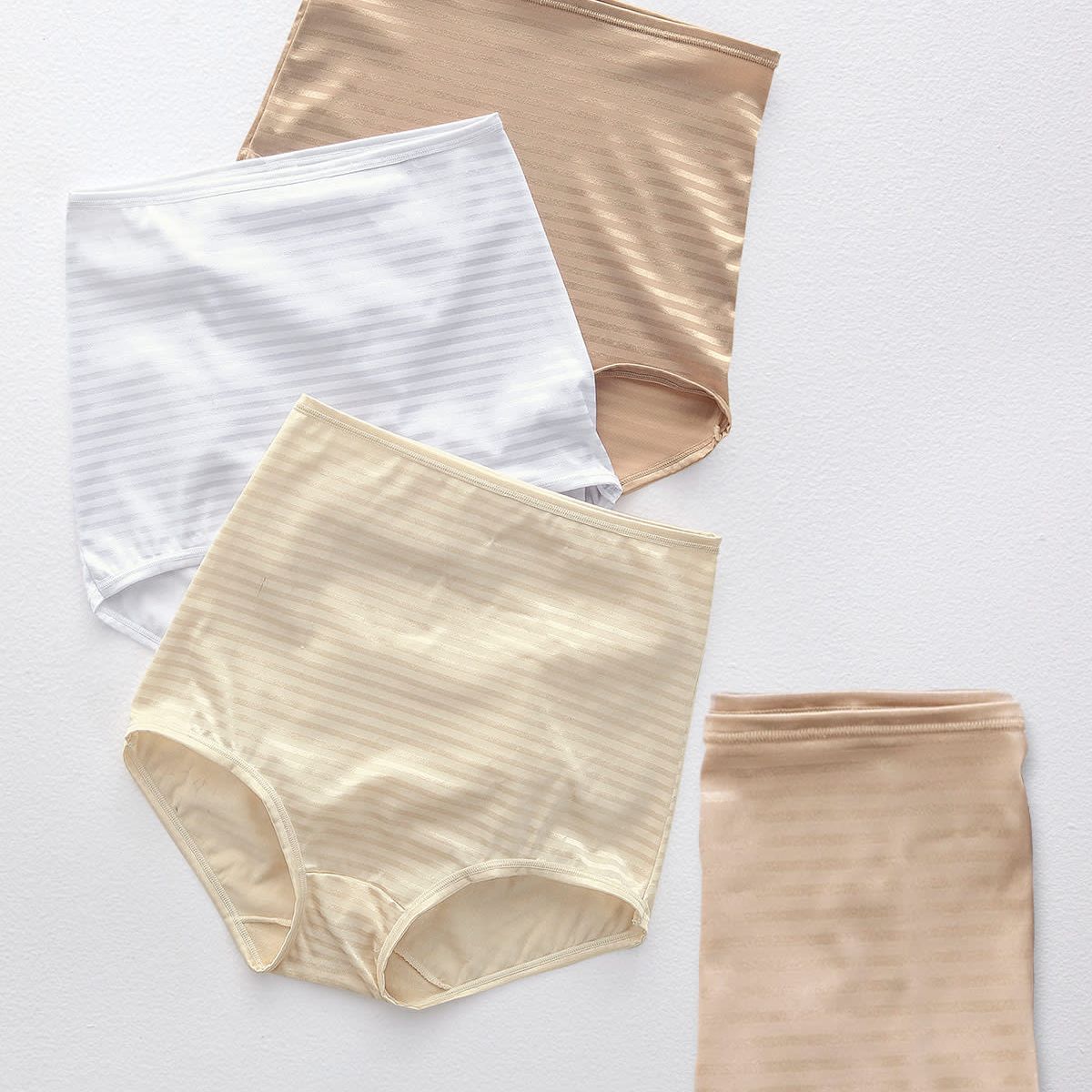 LEONISA - Paquete x 4 calzones clásicos con máximo cubrimiento 1255X4 Multicolor