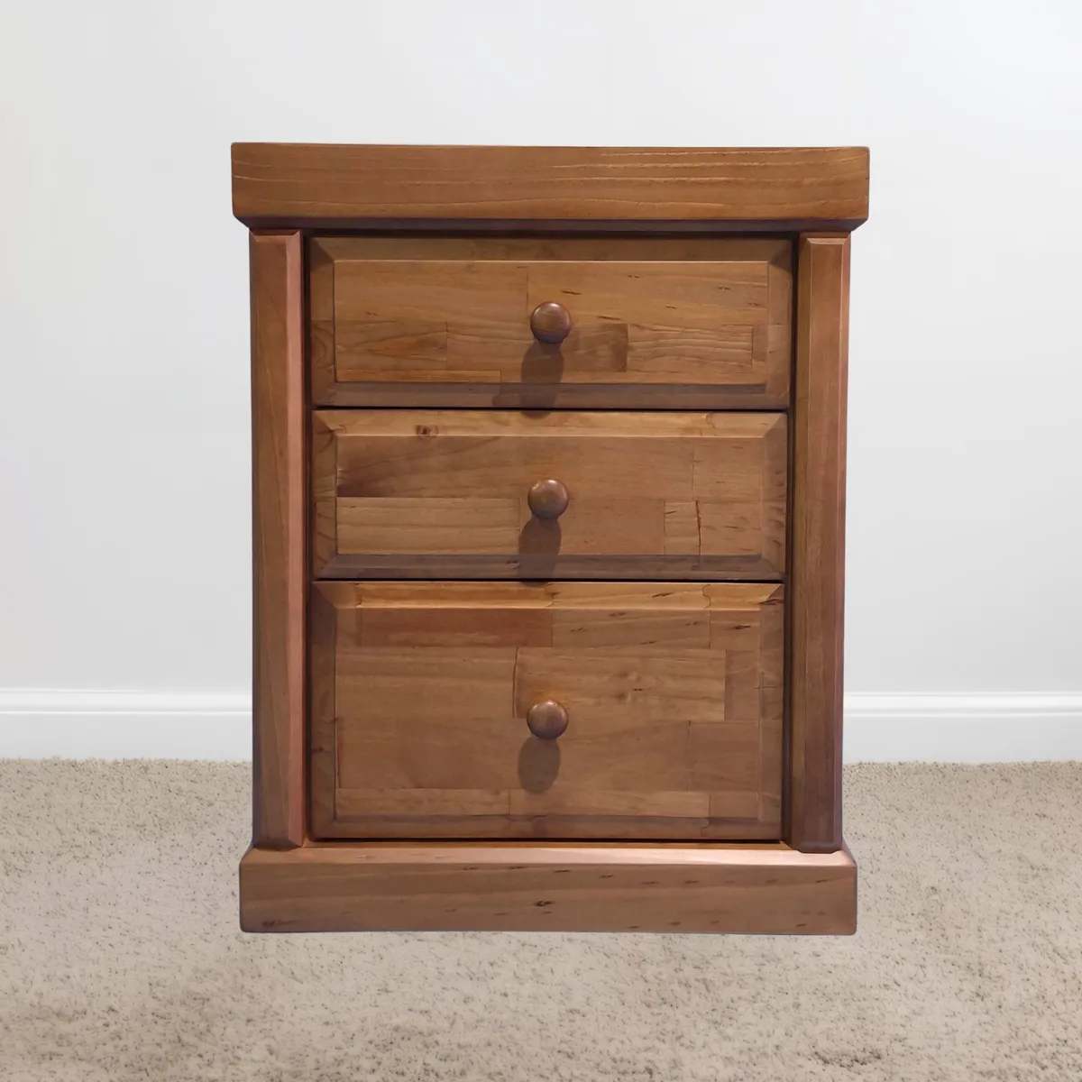 MUEBLES DURAN - Velador Victoria Nogal