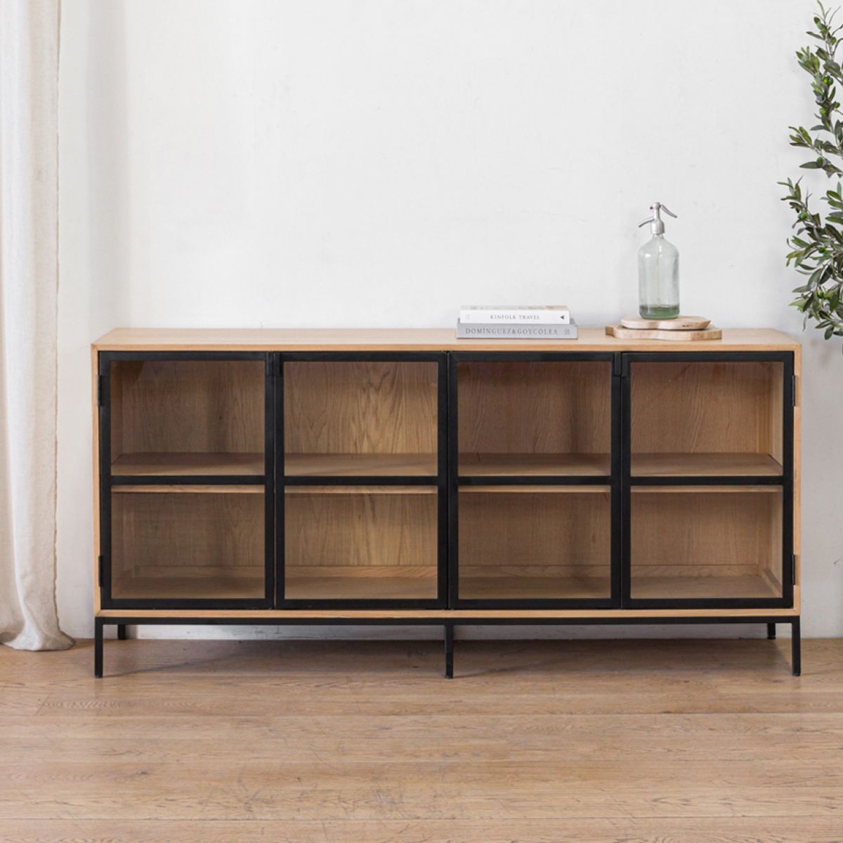 AMOBLE - Buffet Lares 180 Amoblé