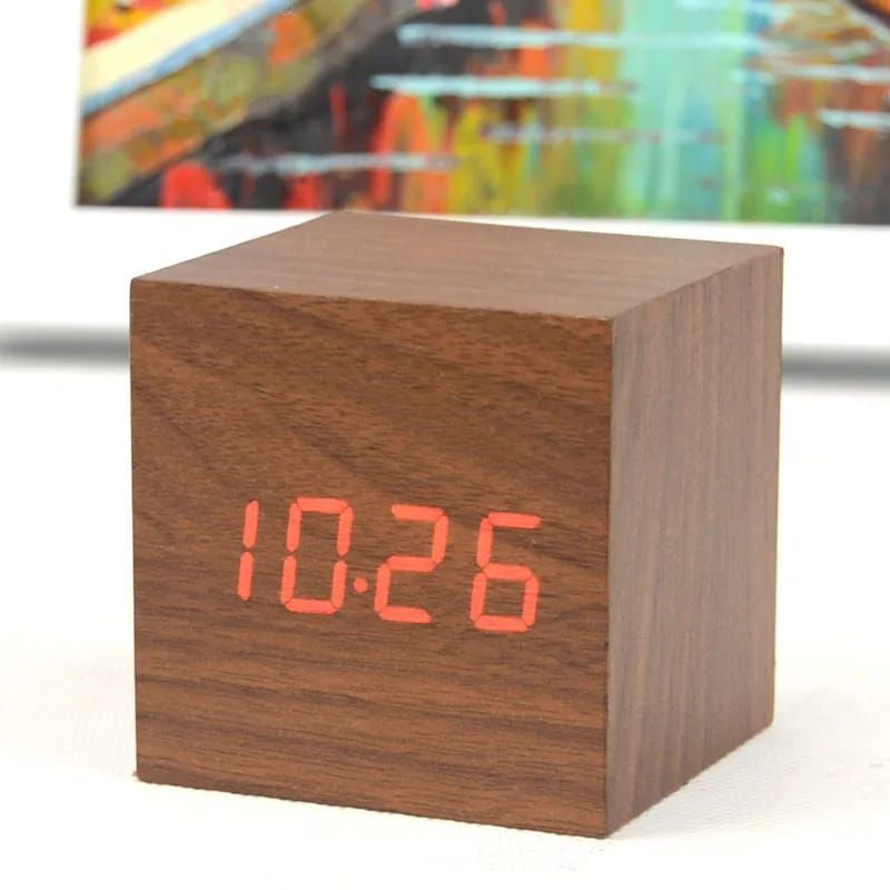 IRM - Reloj Digital Despertador De Madera Rojo