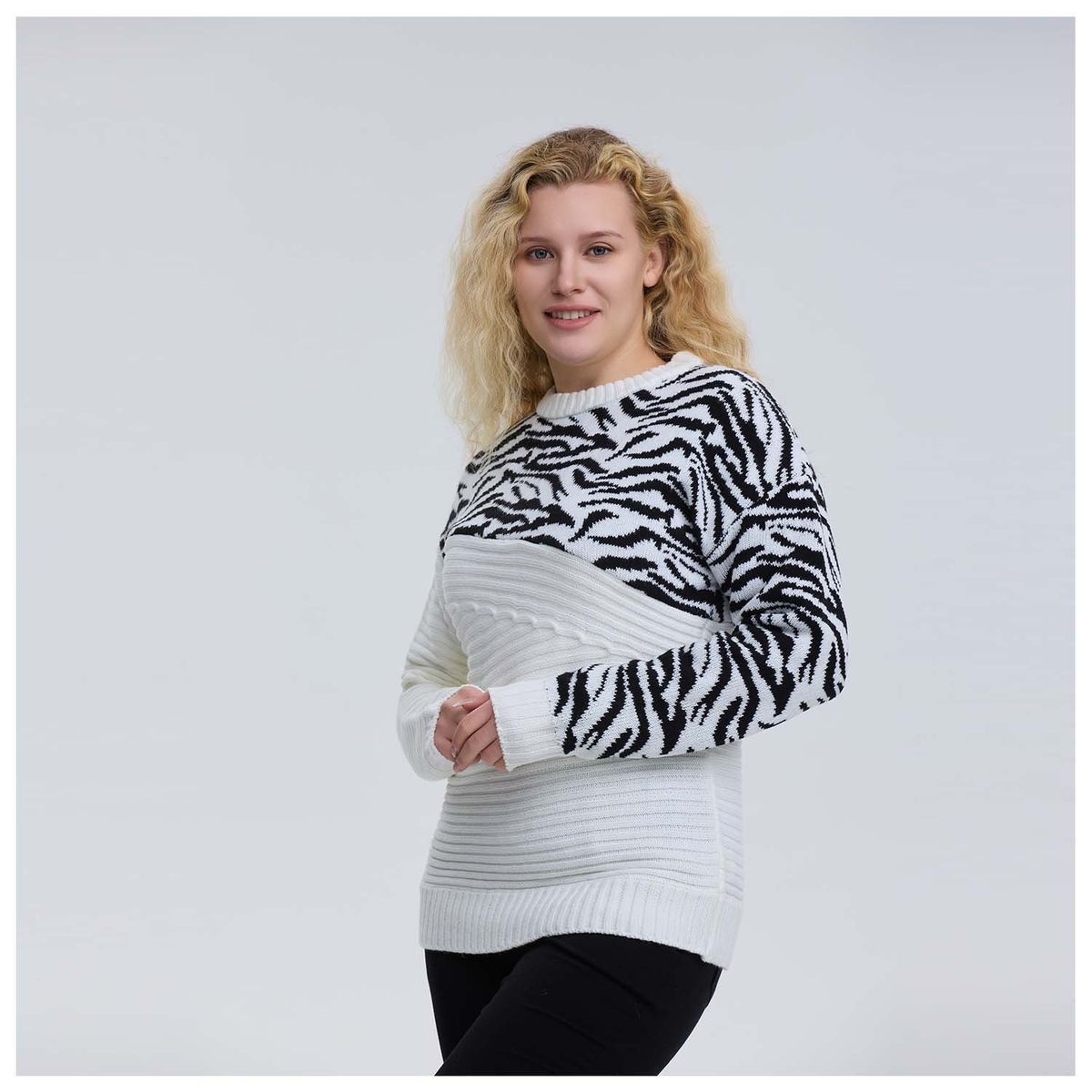 FASHION'S PARK - Sweater Mujer Print Crudo Fashion's Park