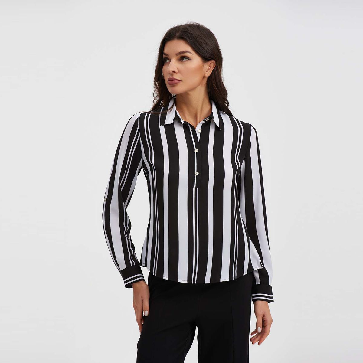 FASHION'S PARK - Blusa Mujer Con Media Pata Full Rapport Negro/Blanco Fashion's Park