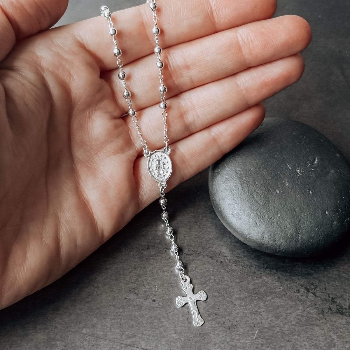 MALEVO JOYAS - Rosario de Plata DEVOTO