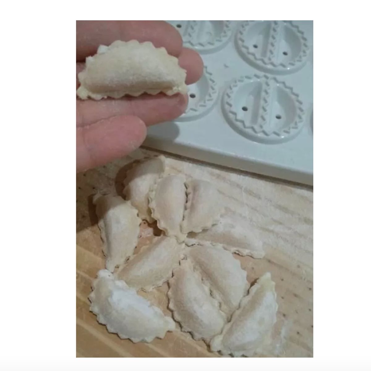 GENERICO - Molde Sorrentino rojo  agnolotti rojo