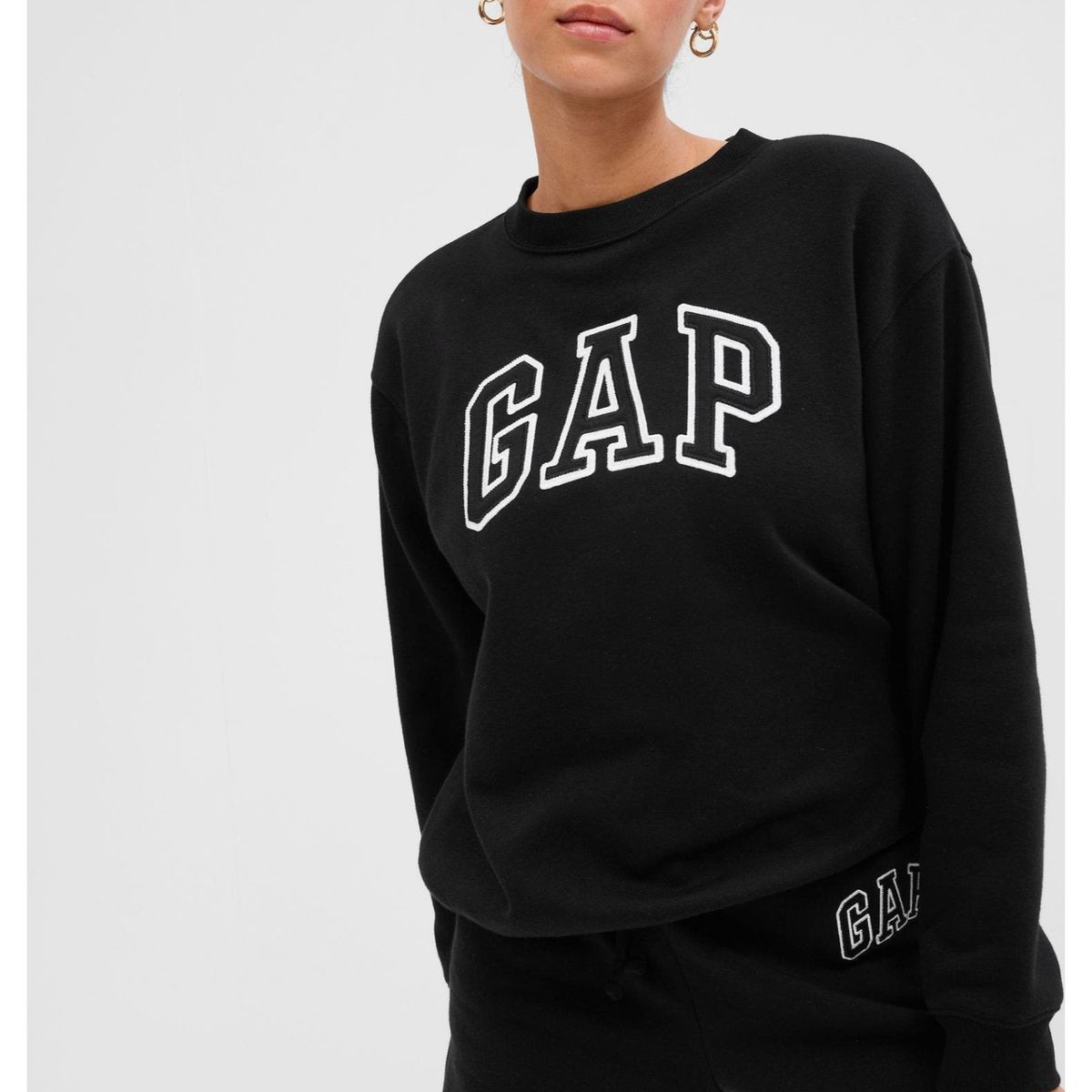 GAP - Polerón Logo Sin Cierre Negro GAP