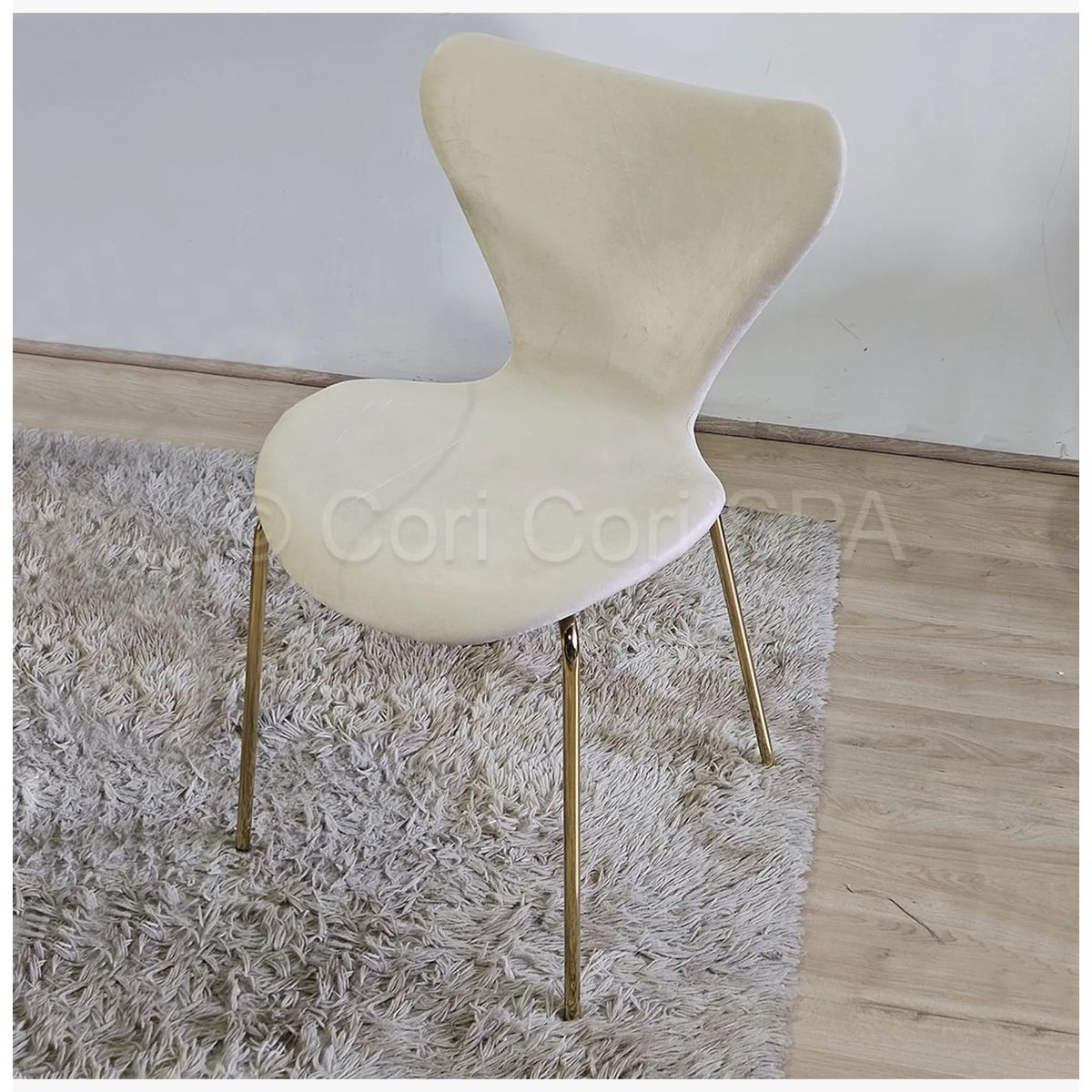CORI CORI - Silla Corazón Gold Beige