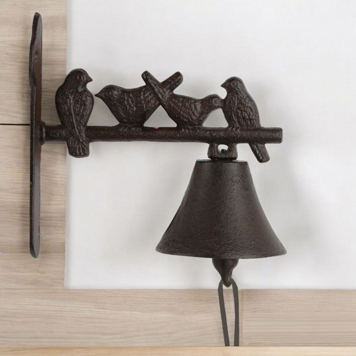 BRIC - Campana de Puerta Hierro