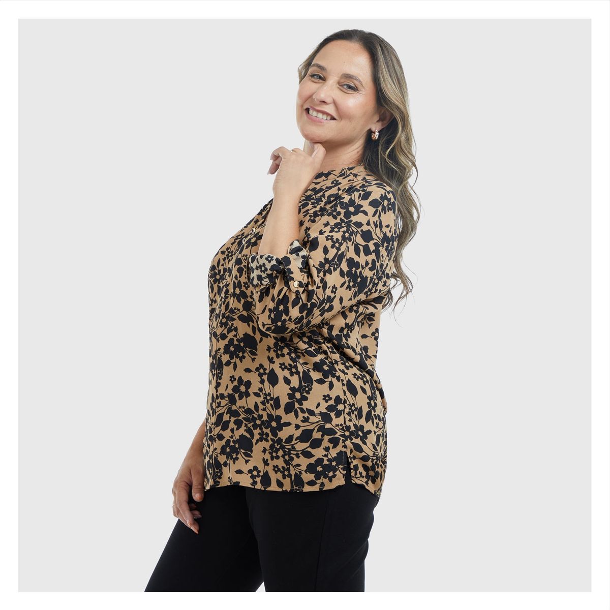 FASHION'S PARK - Blusa Mujer Lisa Estampado Camel Fashion's Park