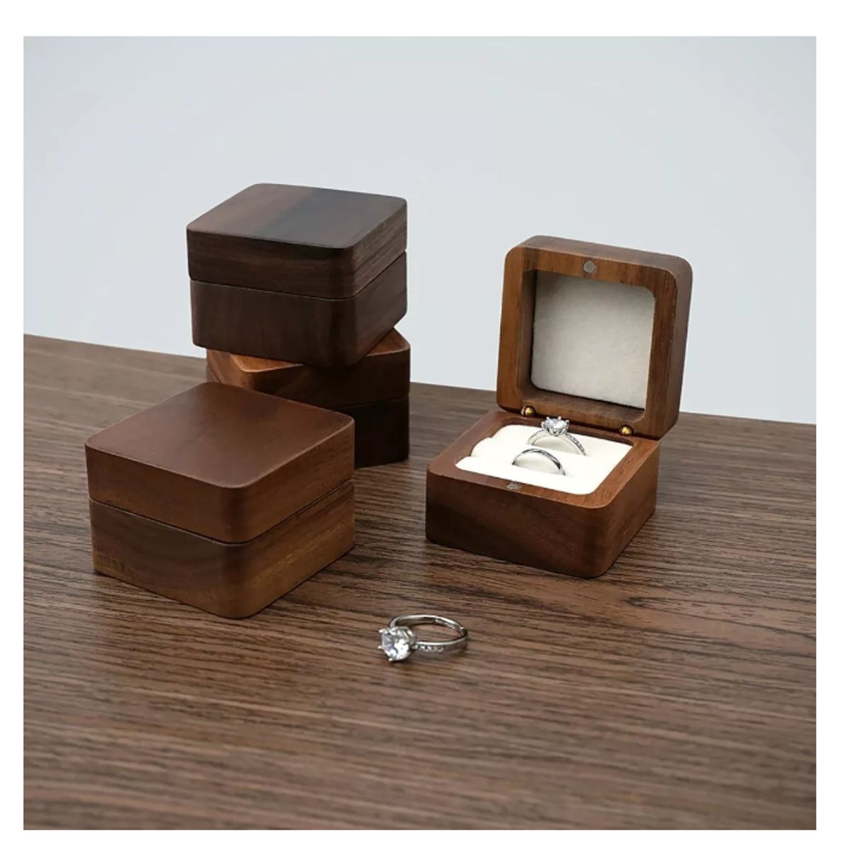 GENERICO - Caja Anillo Compromiso Cuadrado De Madera Exhibidor Joyería Única