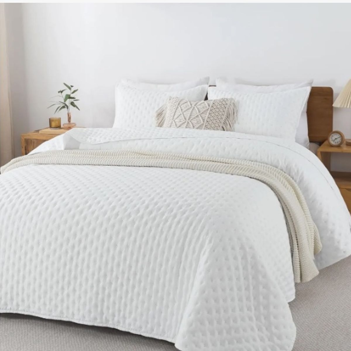 GENERICO - Cubrecama Quilt King Blanco