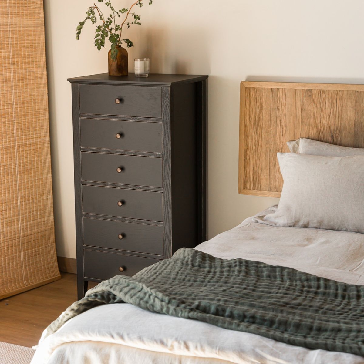 AMOBLE - Comoda Alta Almagro Amoblé…