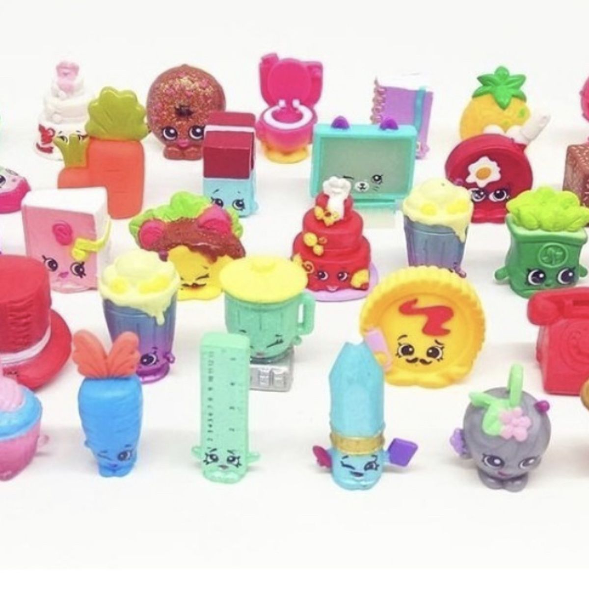 GENERICO - 30 Figuras Shopkins. Season 1-7. No Repetidas + Regalo