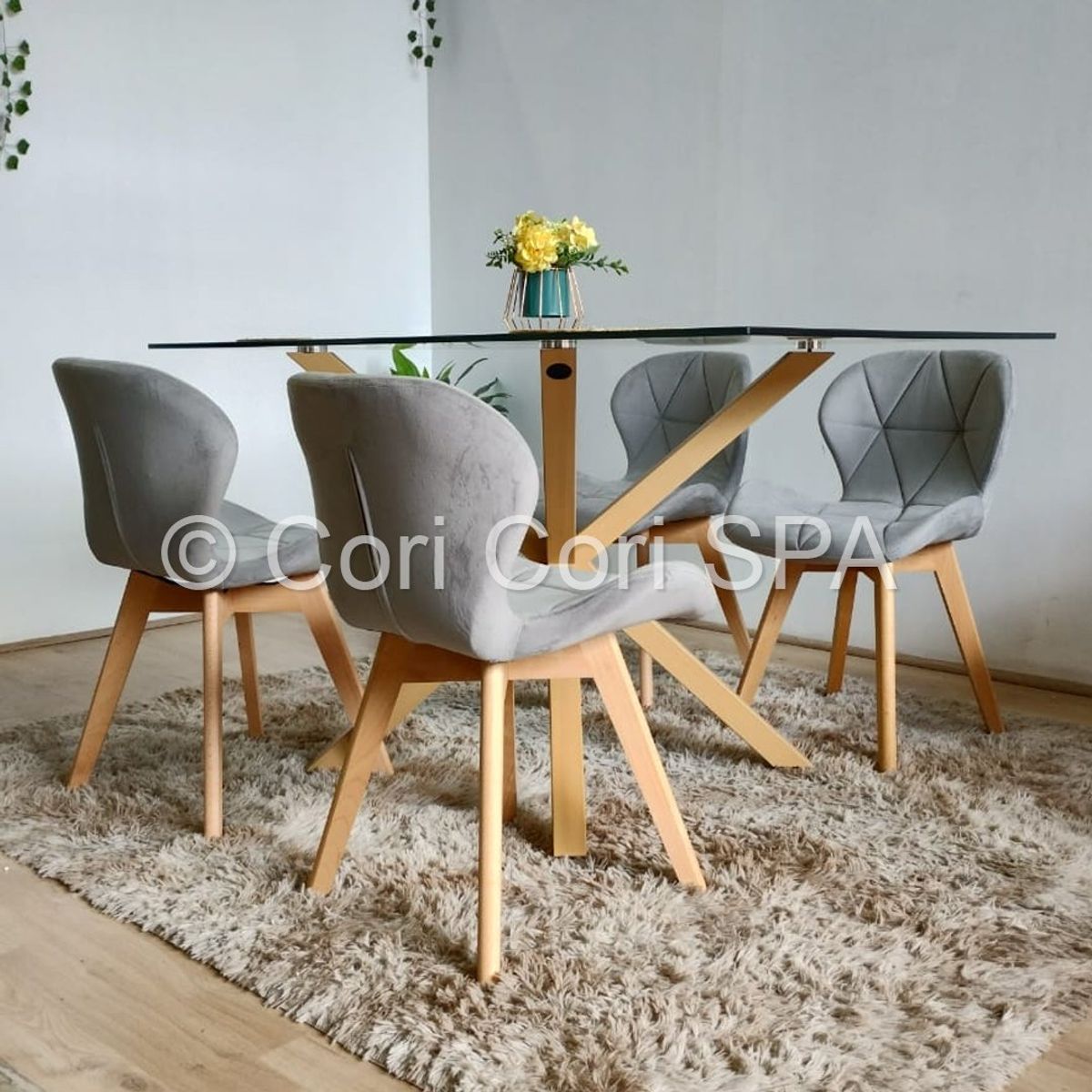 CORI CORI - Juego de Comedor Madrid Vidrio 140x80cm + 4 Silla Mariposa Velvet gris
