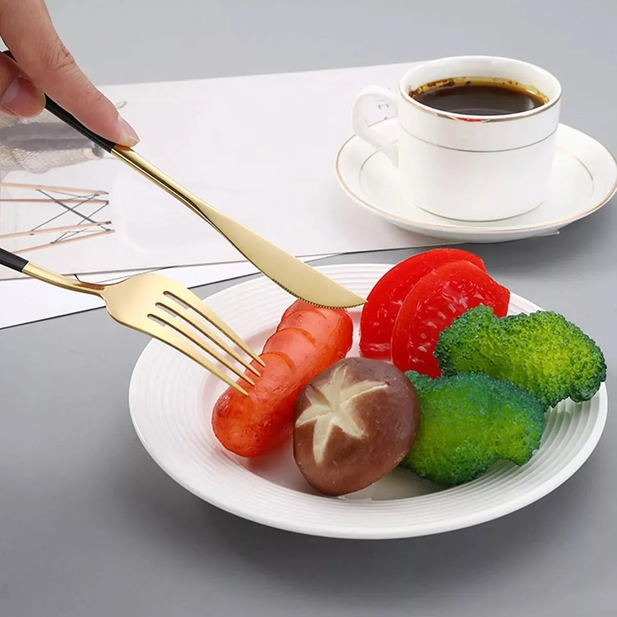 ESHOPANGIE - Juego De Cubiertos De 16 Piezas Acero Inoxidable CN