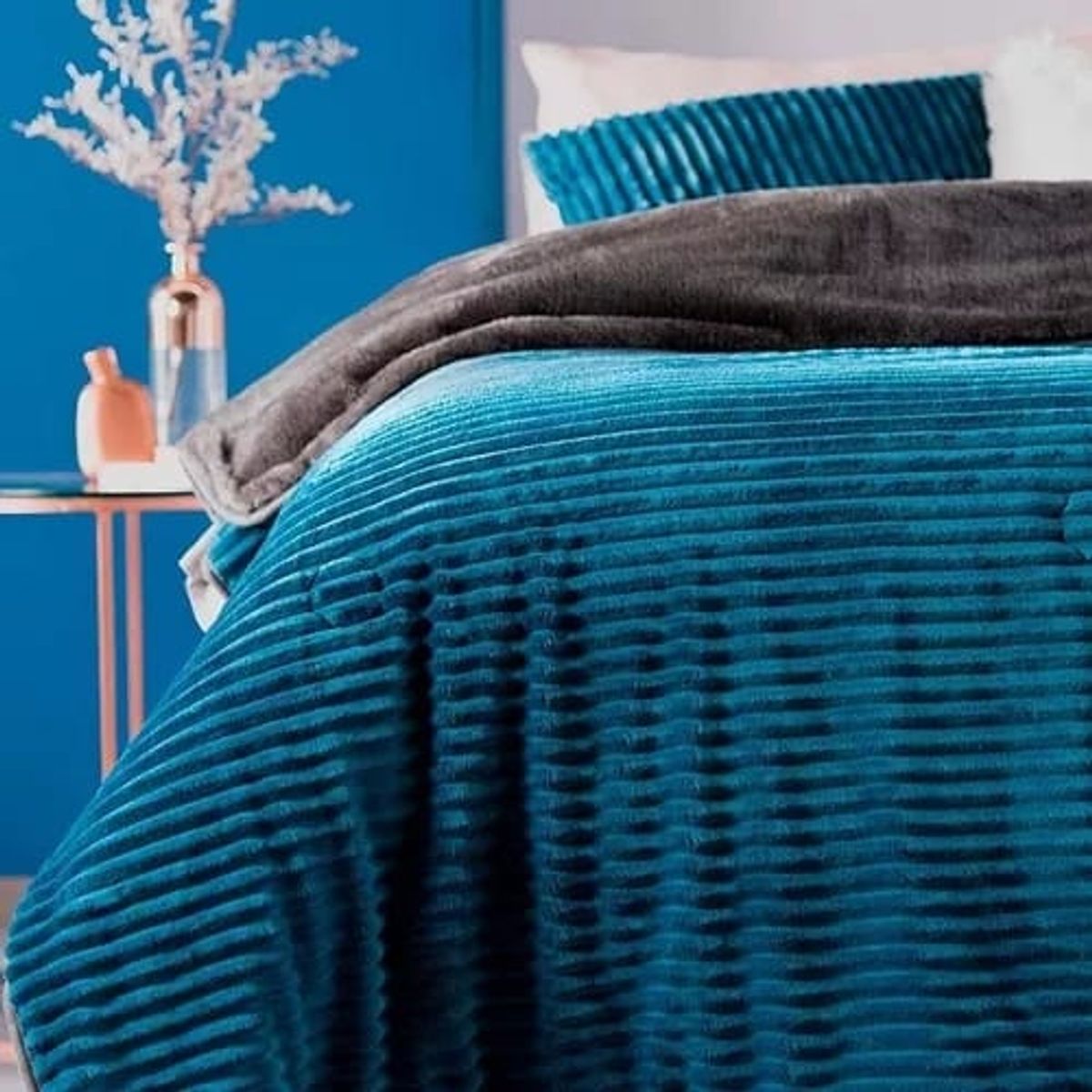 GENERICO - COBERTOR INVIERNO Terciopelo Con Chiporrro 2 PLAZA R TF