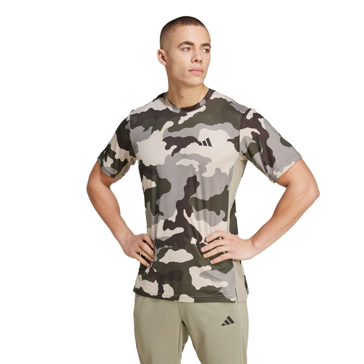 ADIDAS - Polera Train Essentials Camo Estampada