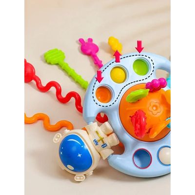 Imagen 2 del producto SONAJERO SENSORIAL DE SILICONA MONTESSORI ASTRONAUTA