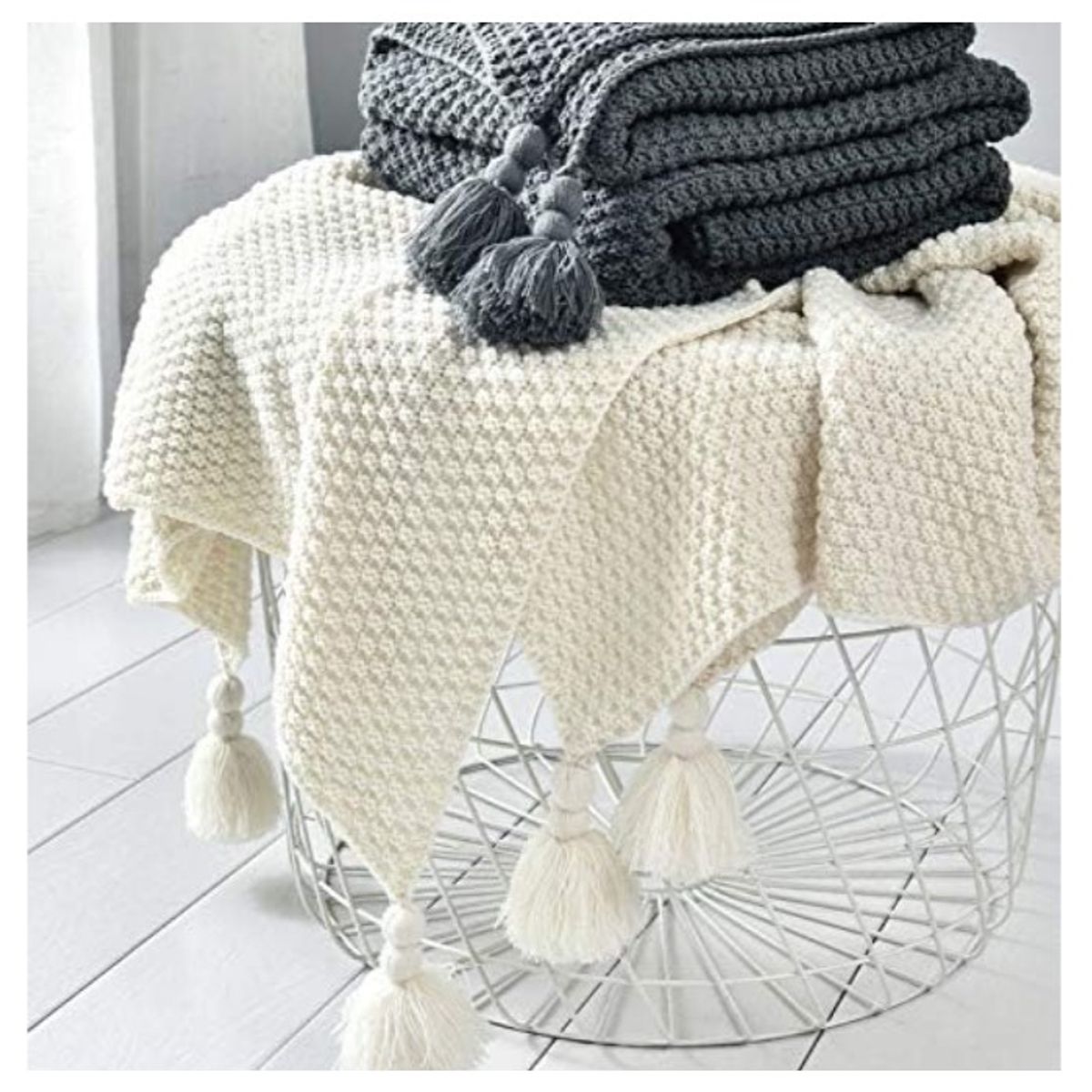 GENERICO - Manta para Sofá o Piecera Blanket Mod Tejido y Borlas Blanco Invierno