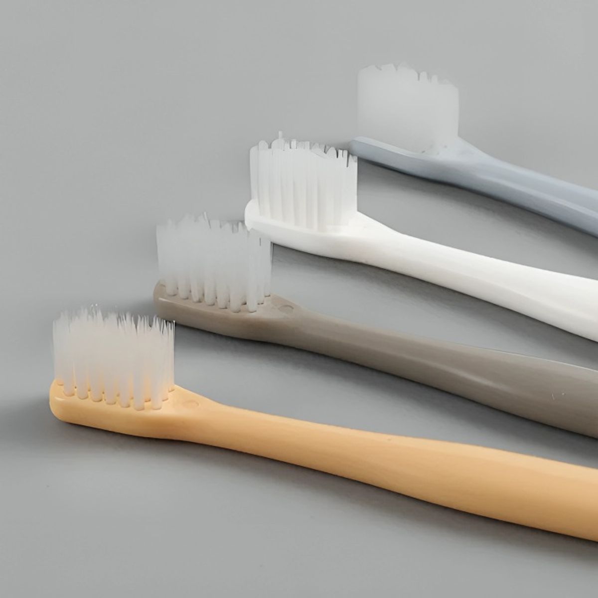 OEM - Pack 4 Cepillos De Dientes Cerdas Suaves Viajes.-
