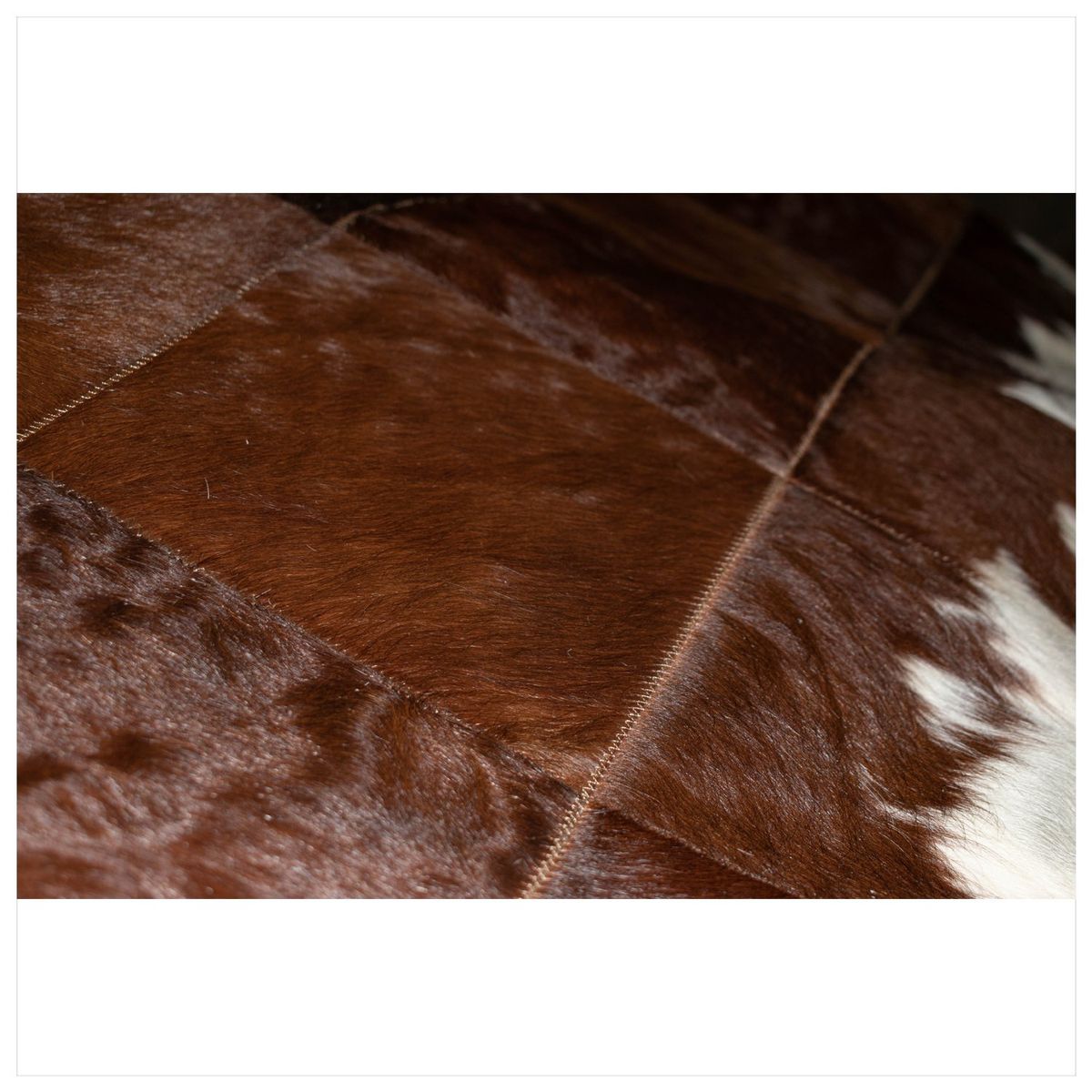 MOO HOGAR - Alfombra Cuero Natural 160 X 220 Diseño 20 X 20 Cm