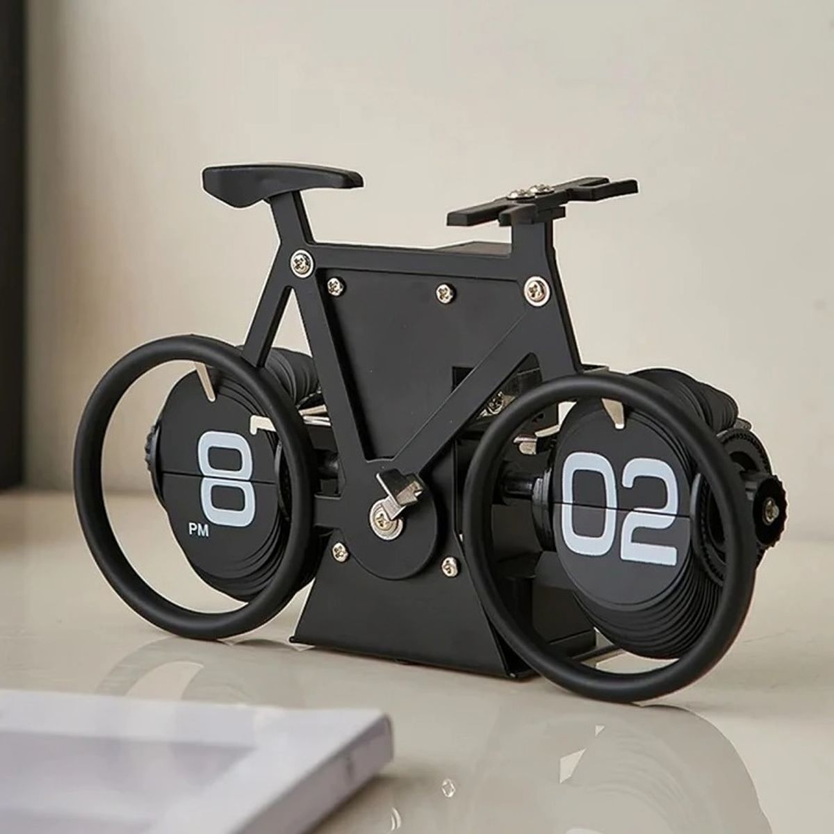 OEM - Reloj de Escritorio con Páginas Bicicleta Negra