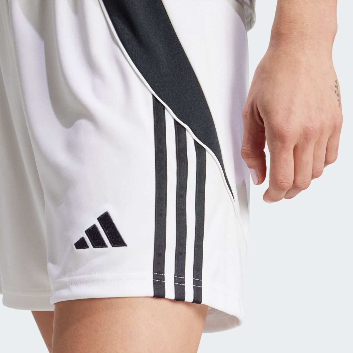 ADIDAS - Shorts Tiro 24