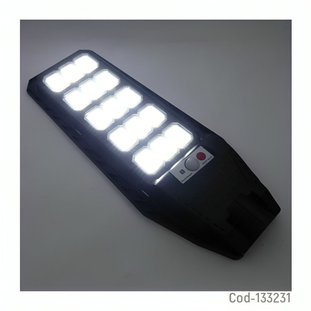 OEM - FOCO CON BRAZO SOLAR 300W 180 LED PVC 15 PLACAS CON CONTROL SENSOR