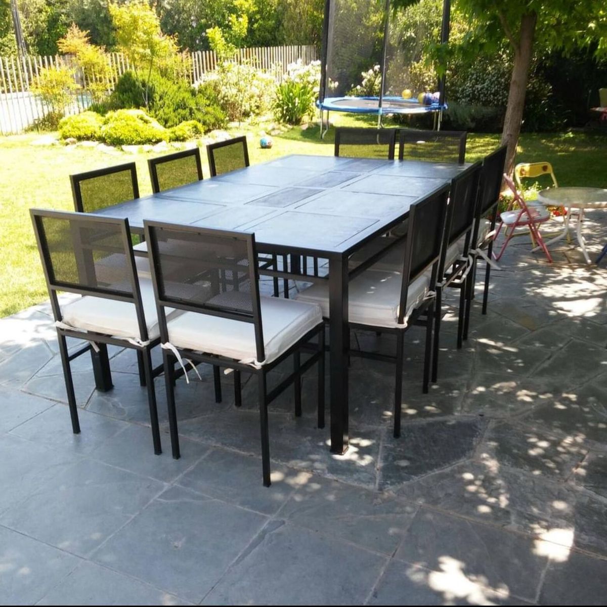MUEBLES Y TERRAZAS - Comedor de terraza franja piedra 10 silla cuadrada malla