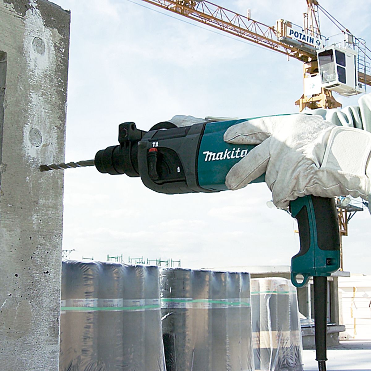 MAKITA - Rotomartillo Sds-plus 22 Mm 710 W Hr2230