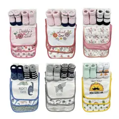 JUMP KIDS - Set 3 Baberos Con 2 Calcetines Bebé Niño Surtido